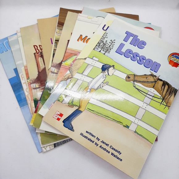Lot of 20 McGraw Hill Leveled Books Reading Clean Pages Assortment - Picture 13 of 13